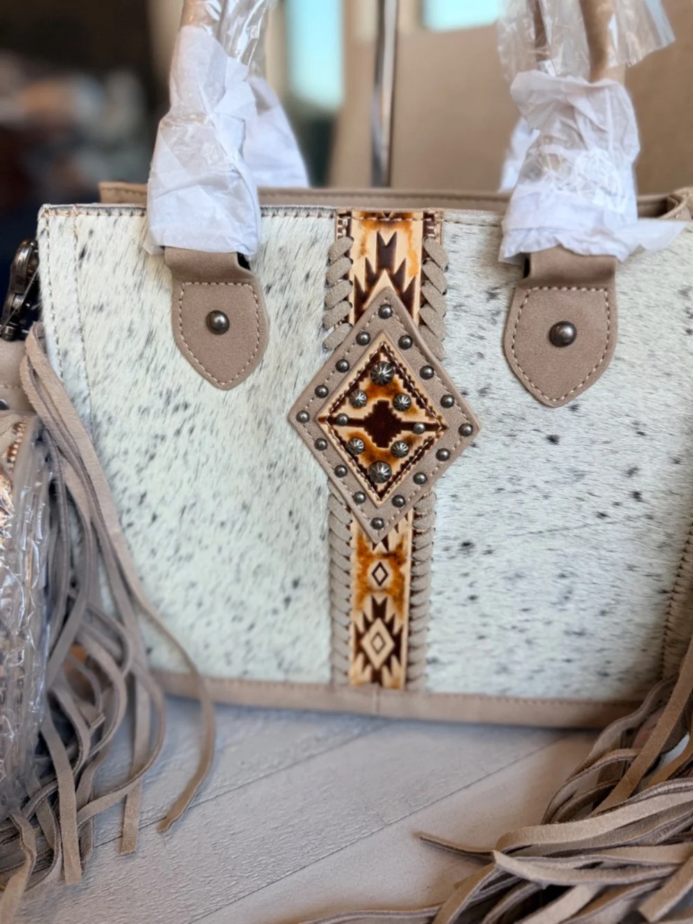 Trinity Ranch Hair On Cowhide Tote/Crossbody Khaki